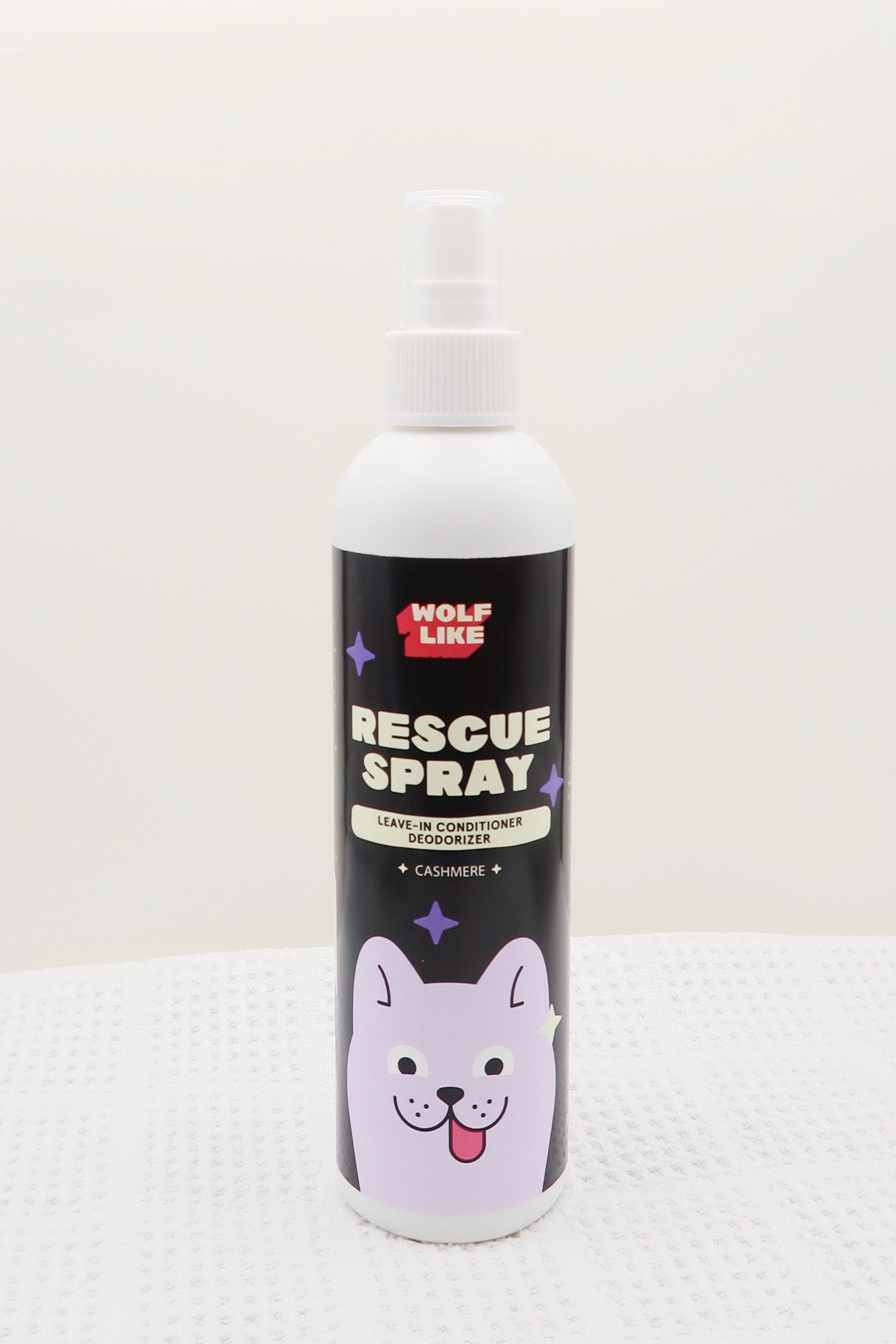Gentle deodorizing spray, gentle conditioning spray for dogs with sensitive skin. Wolflike Rescue Spray Cereal and Cashmere. Clean dog care and grooming products. Ultra gentle, safe for dogs and for humans. Hormone friendly. Vegan and gluten free dog care grooming products.