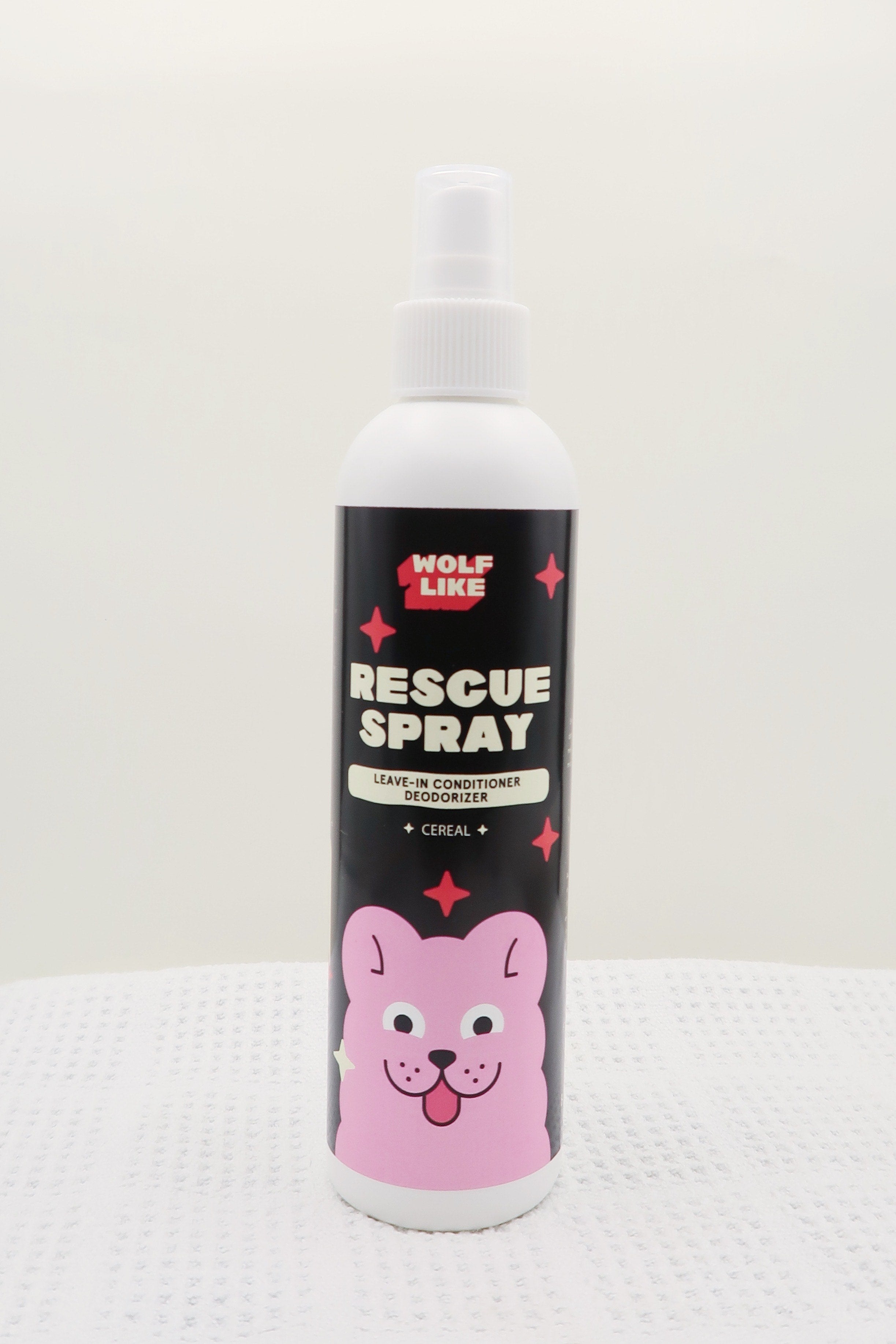 Gentle deodorizing spray, gentle conditioning spray for dogs with sensitive skin. Wolflike Rescue Spray Cereal. Clean dog care and grooming products. Ultra gentle, safe for dogs and for humans. Hormone friendly. Vegan and gluten free dog care grooming products.